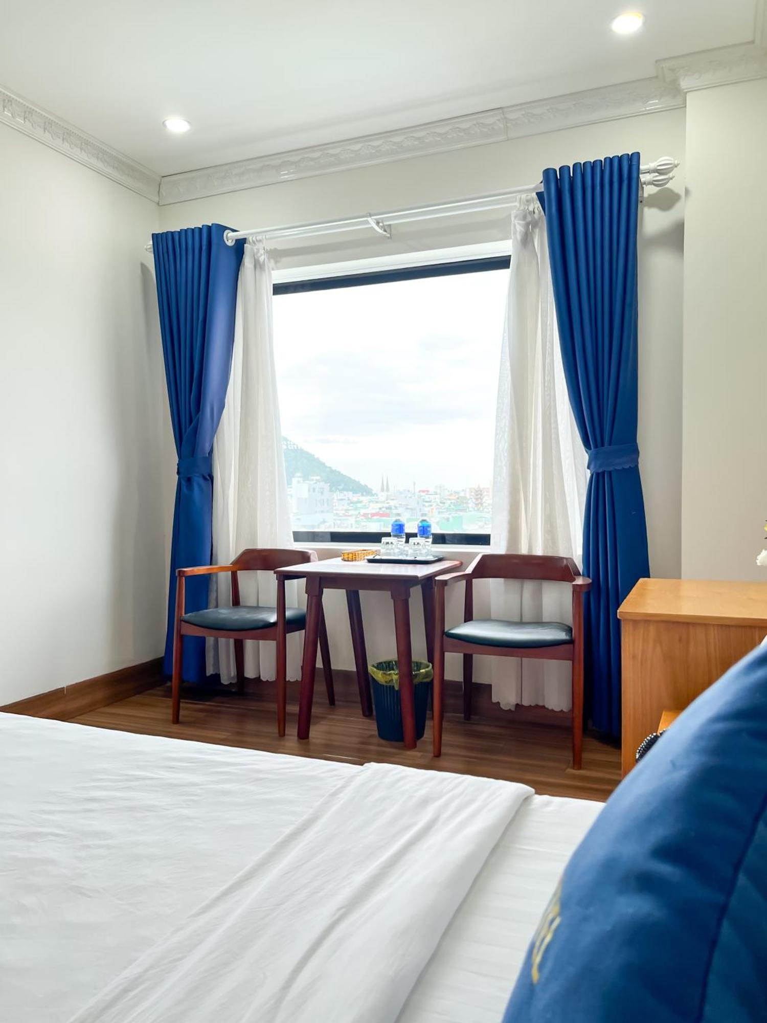 Hata Hotel Quy Nhơn Kültér fotó