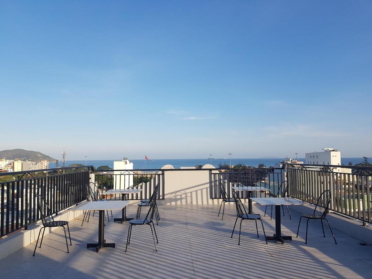 Hata Hotel Quy Nhơn Kültér fotó